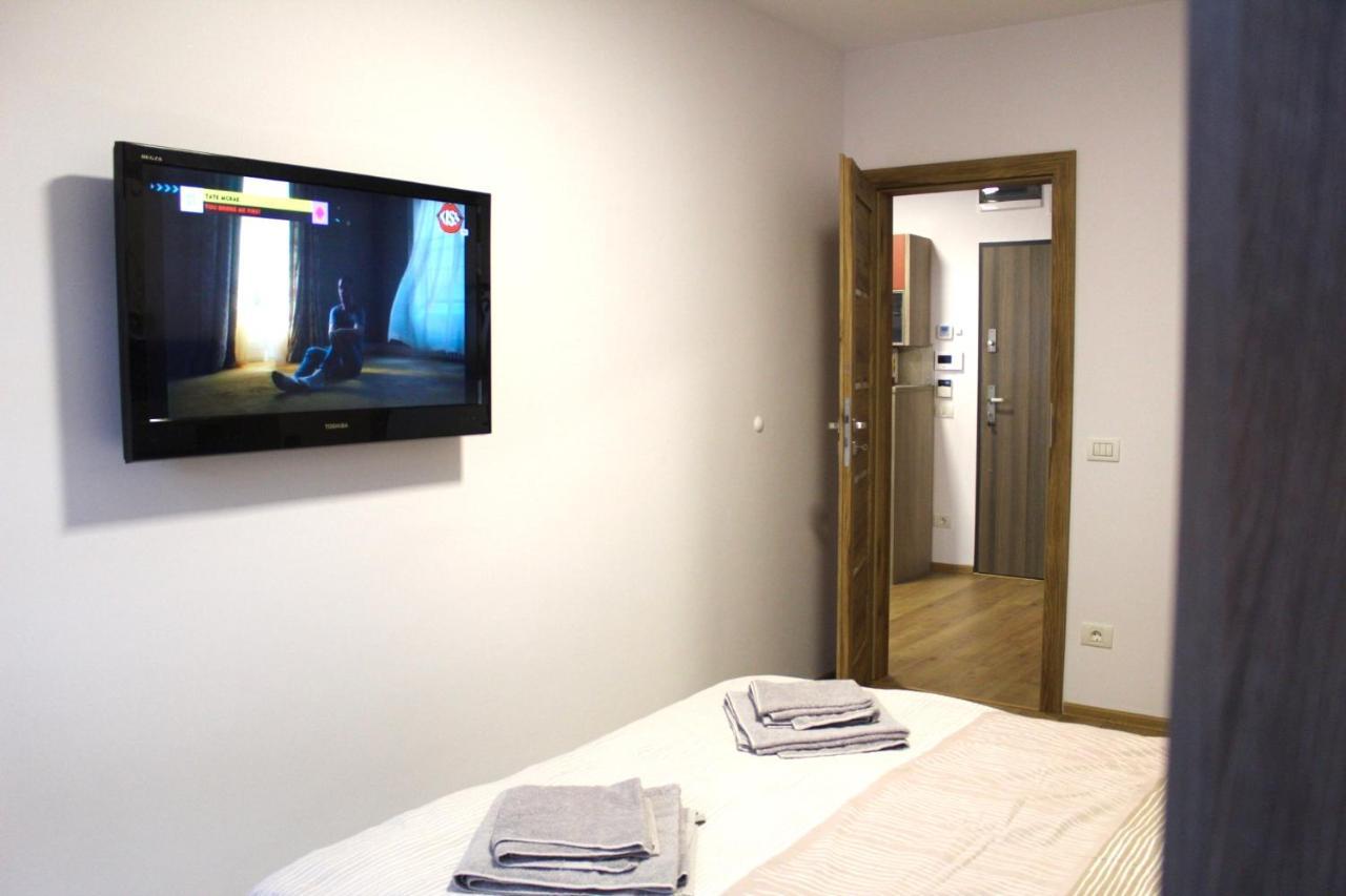 Apartman Sarah Appartement Oradea Buitenkant foto